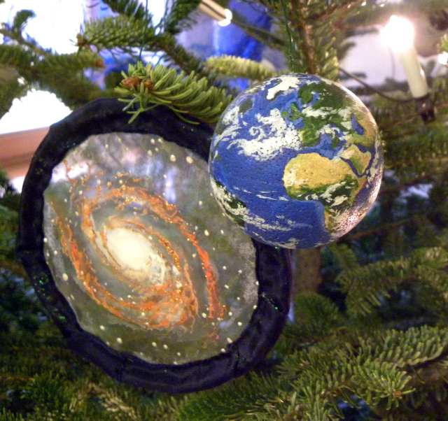 karácsonyfa Föld galaxis