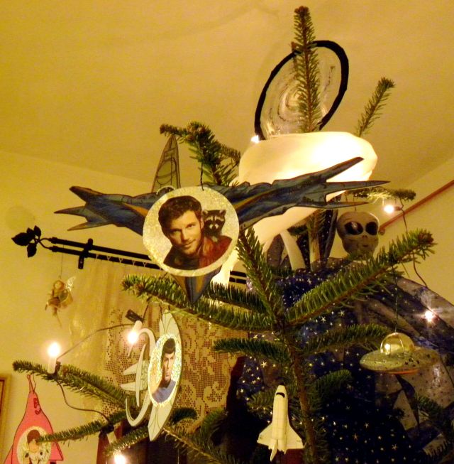 karácsonyfa Űrlord Milano űrhajó